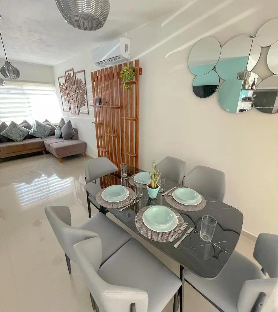 Casa De Huespedes A Solo 10 Minutos La Playa Apartment Playa del Carmen Homestay